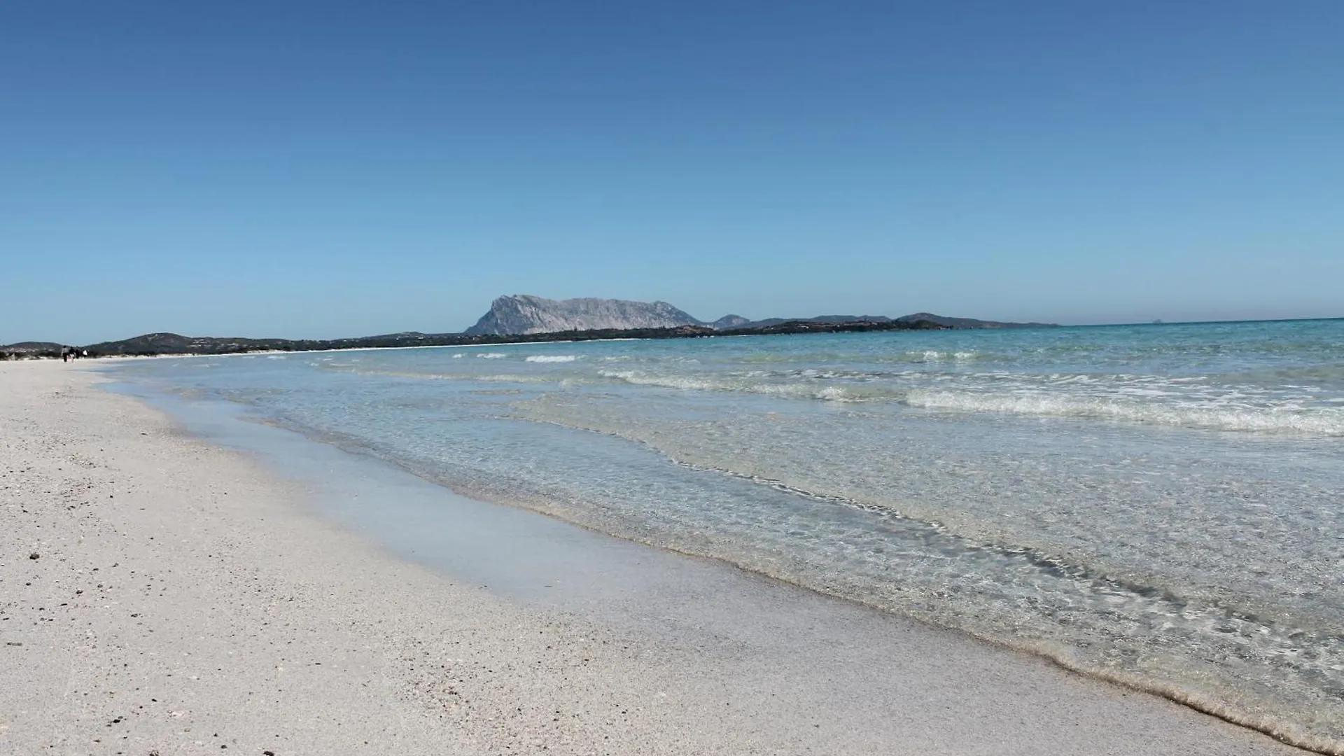 Semesterbostad Trilocale 40 Mt Dalla Spiaggia By Budoniaffitti Italien